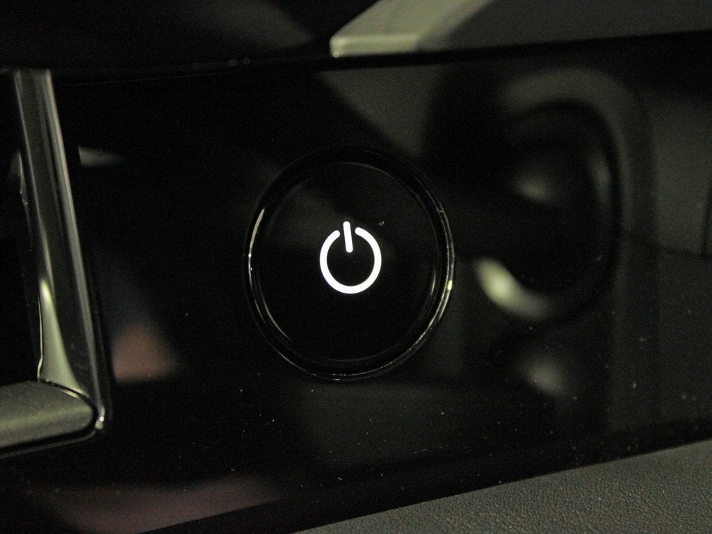 2025 Porsche Taycan 4