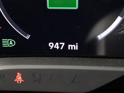 2025 Porsche Taycan 4