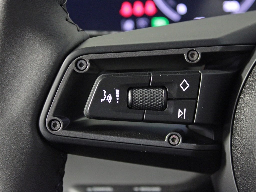 2025 Porsche Taycan 4