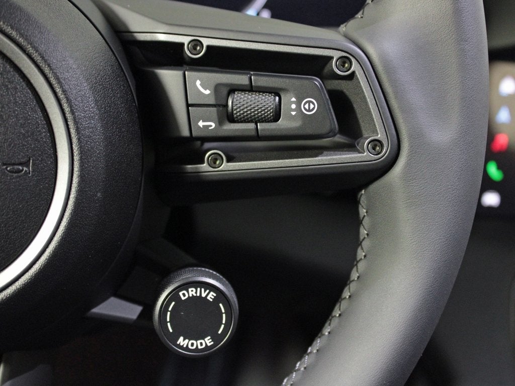 2025 Porsche Taycan 4