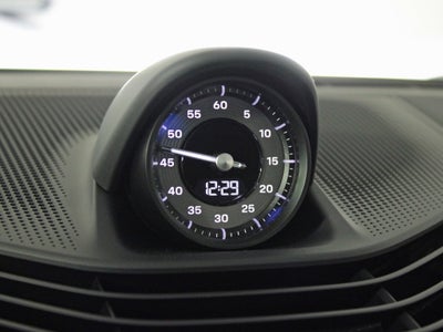 2025 Porsche Taycan 4