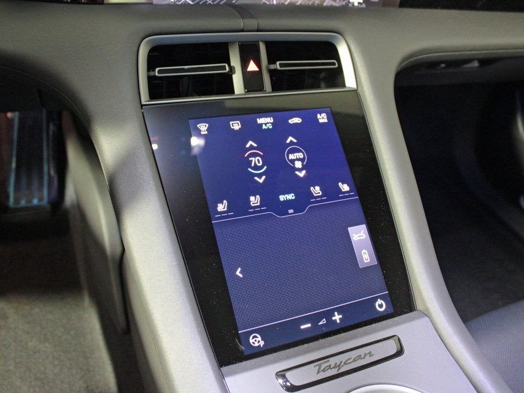 2025 Porsche Taycan 4