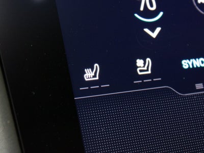 2025 Porsche Taycan 4