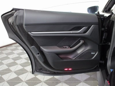 2025 Porsche Taycan 4