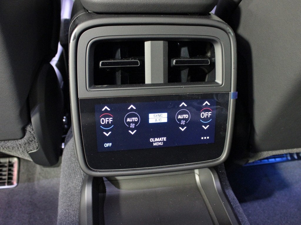 2025 Porsche Taycan 4