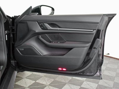 2025 Porsche Taycan 4