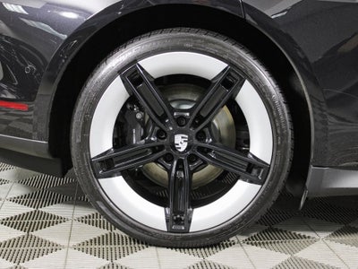 2025 Porsche Taycan 4