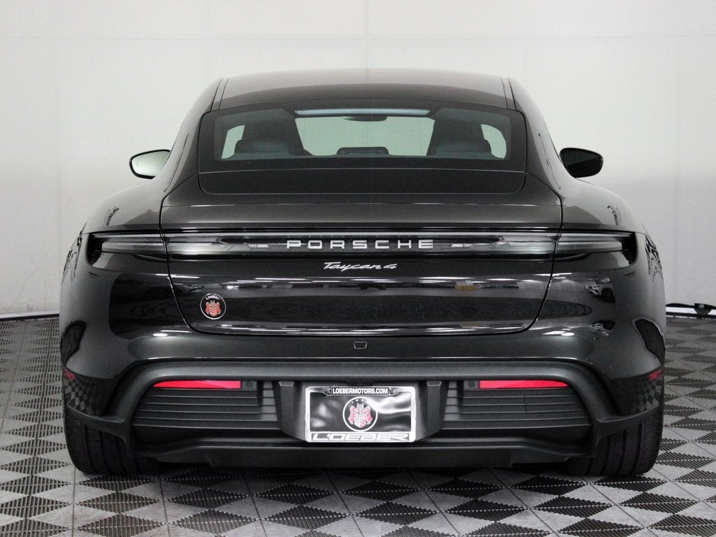 2025 Porsche Taycan 4