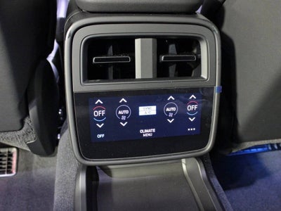 2025 Porsche Taycan 4