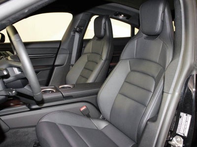 2025 Porsche Taycan 4