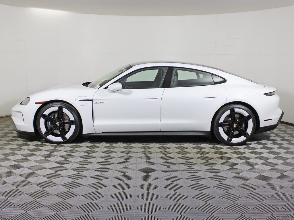 2026 Porsche Taycan 4