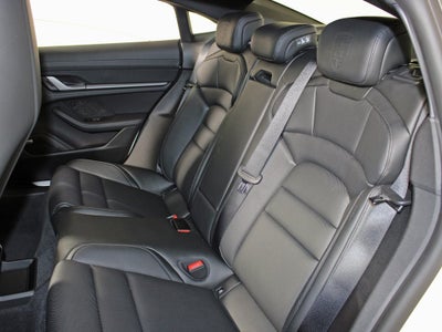 2026 Porsche Taycan 4