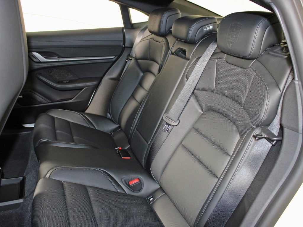 2026 Porsche Taycan 4