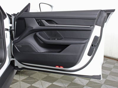 2026 Porsche Taycan 4