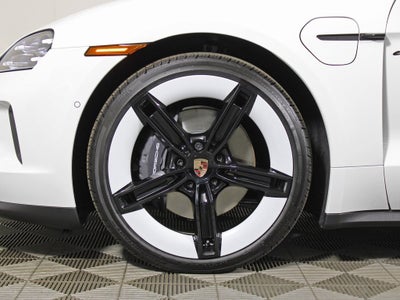 2026 Porsche Taycan 4