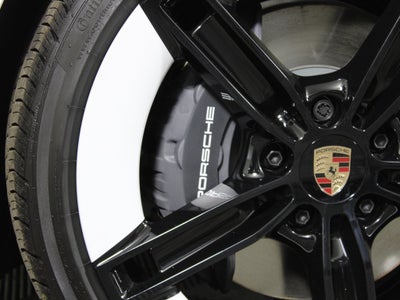 2026 Porsche Taycan 4