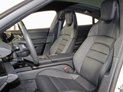 2026 Porsche Taycan 4