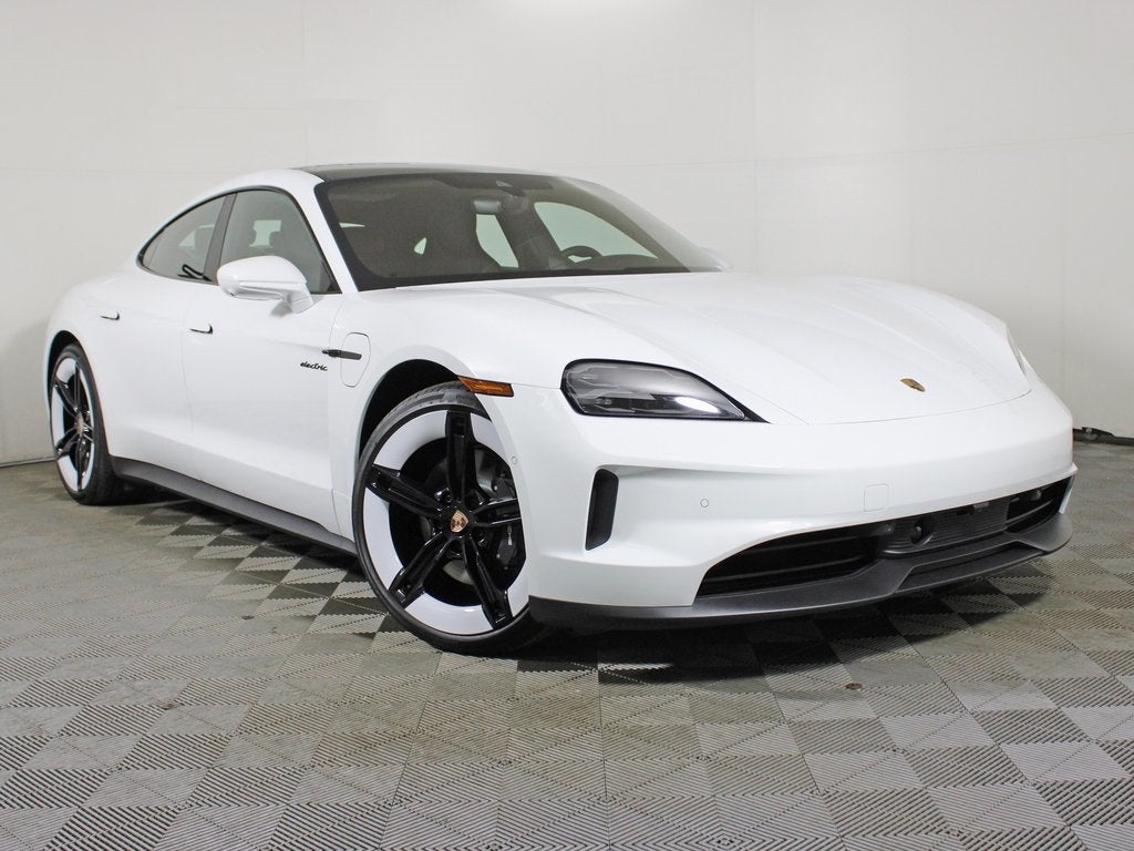 2026 Porsche Taycan 4