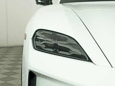 2026 Porsche Taycan 4