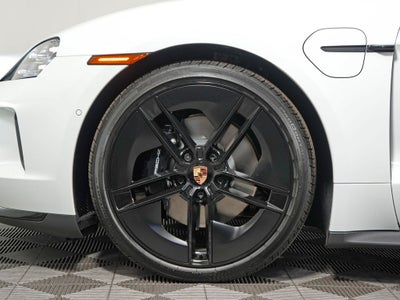 2026 Porsche Taycan 4