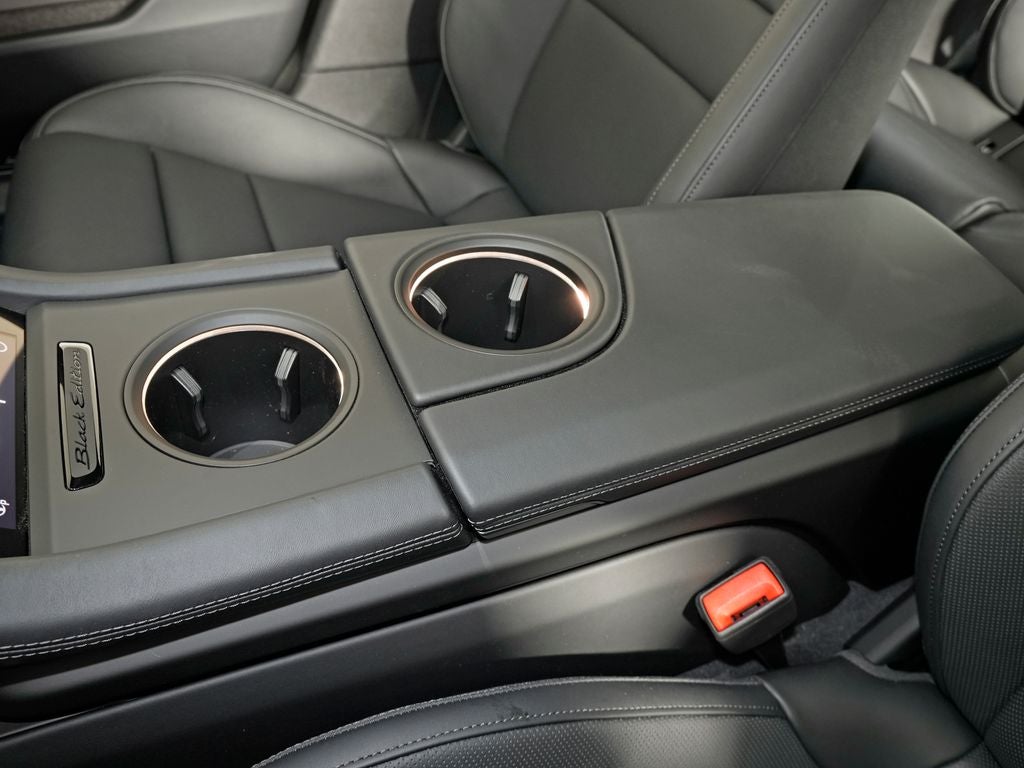 2026 Porsche Taycan 4