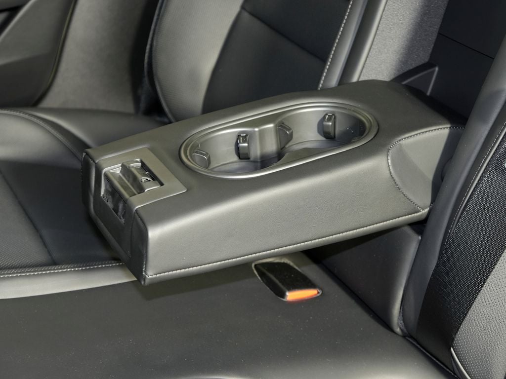 2026 Porsche Taycan 4