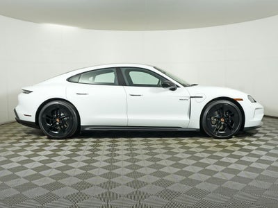 2026 Porsche Taycan 4