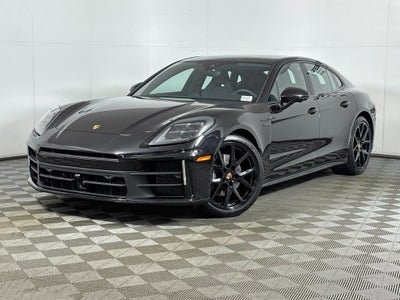 2026 Porsche Panamera 4