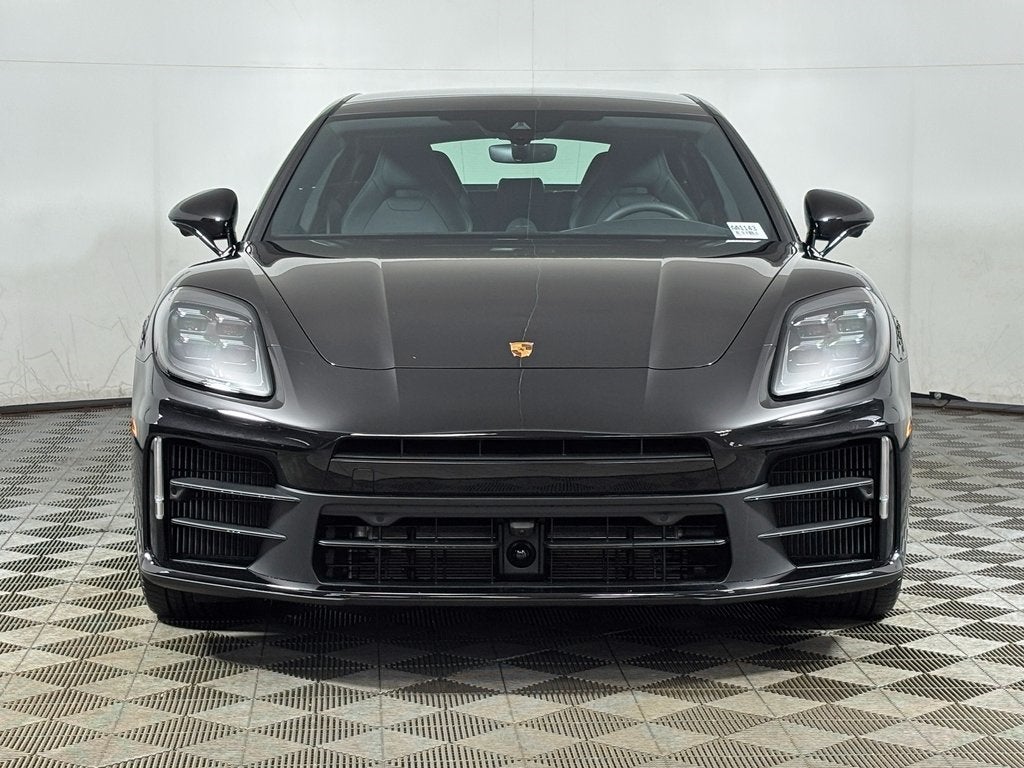 2026 Porsche Panamera 4