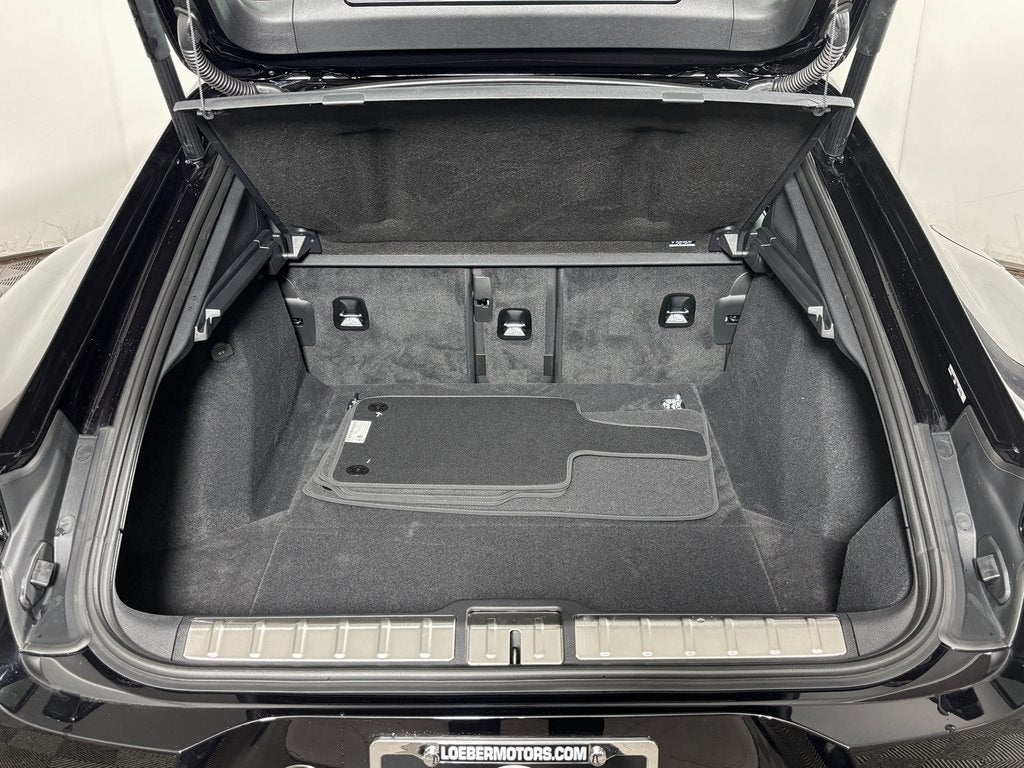 2026 Porsche Panamera 4