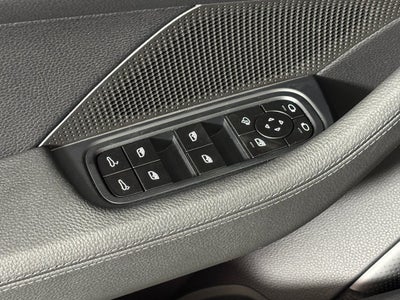 2026 Porsche Panamera 4