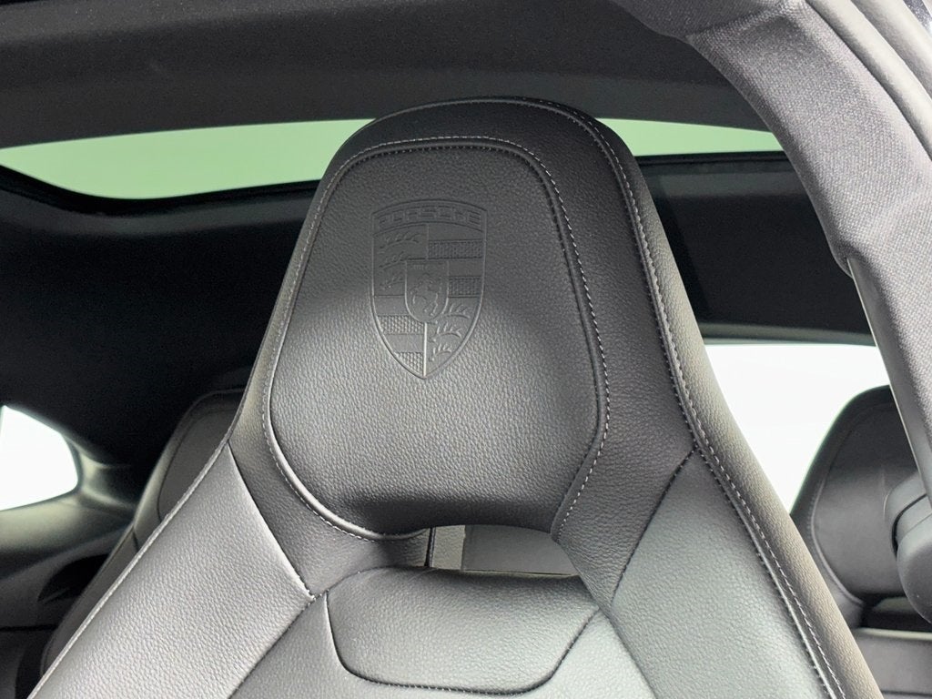 2026 Porsche Panamera 4