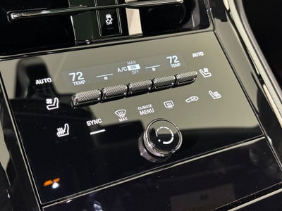 2026 Porsche Panamera 4