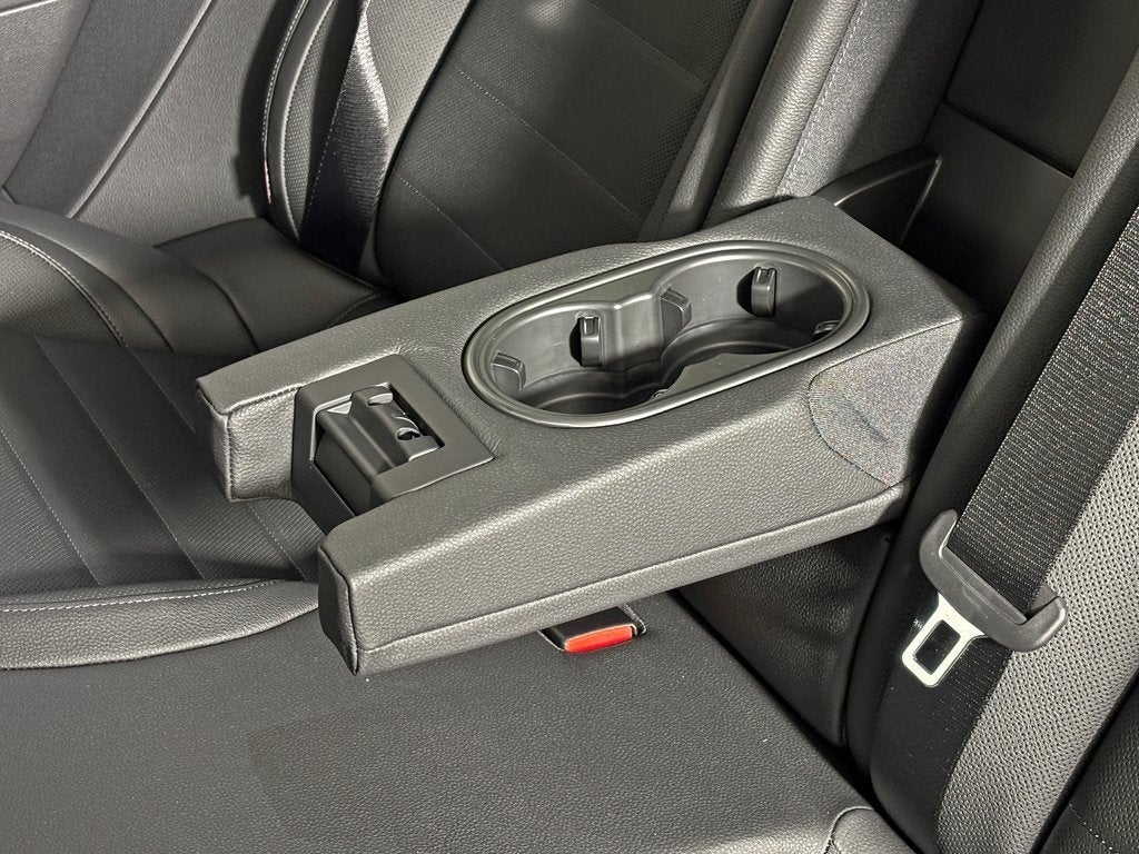 2026 Porsche Panamera 4