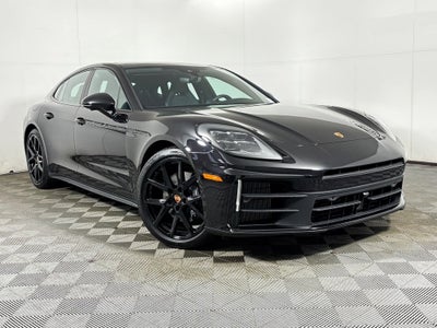 2026 Porsche Panamera 4