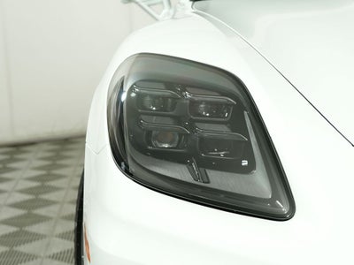 2026 Porsche Panamera 4