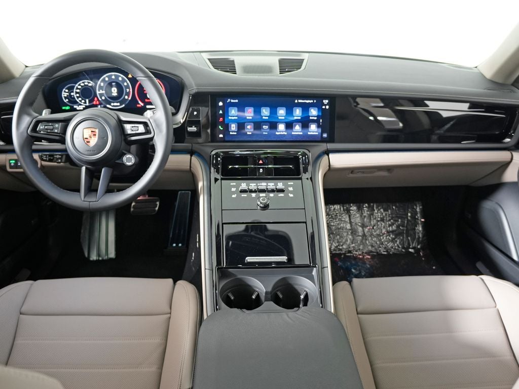 2026 Porsche Panamera 4