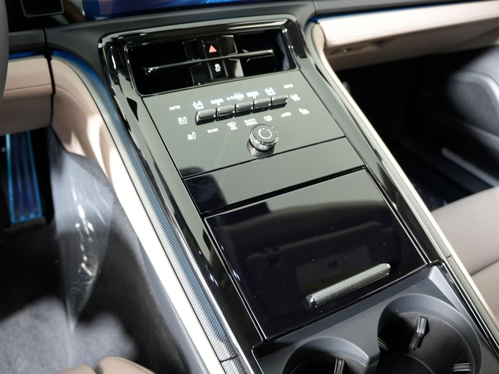 2026 Porsche Panamera 4