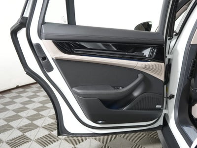2026 Porsche Panamera 4