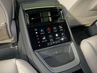2026 Porsche Panamera 4