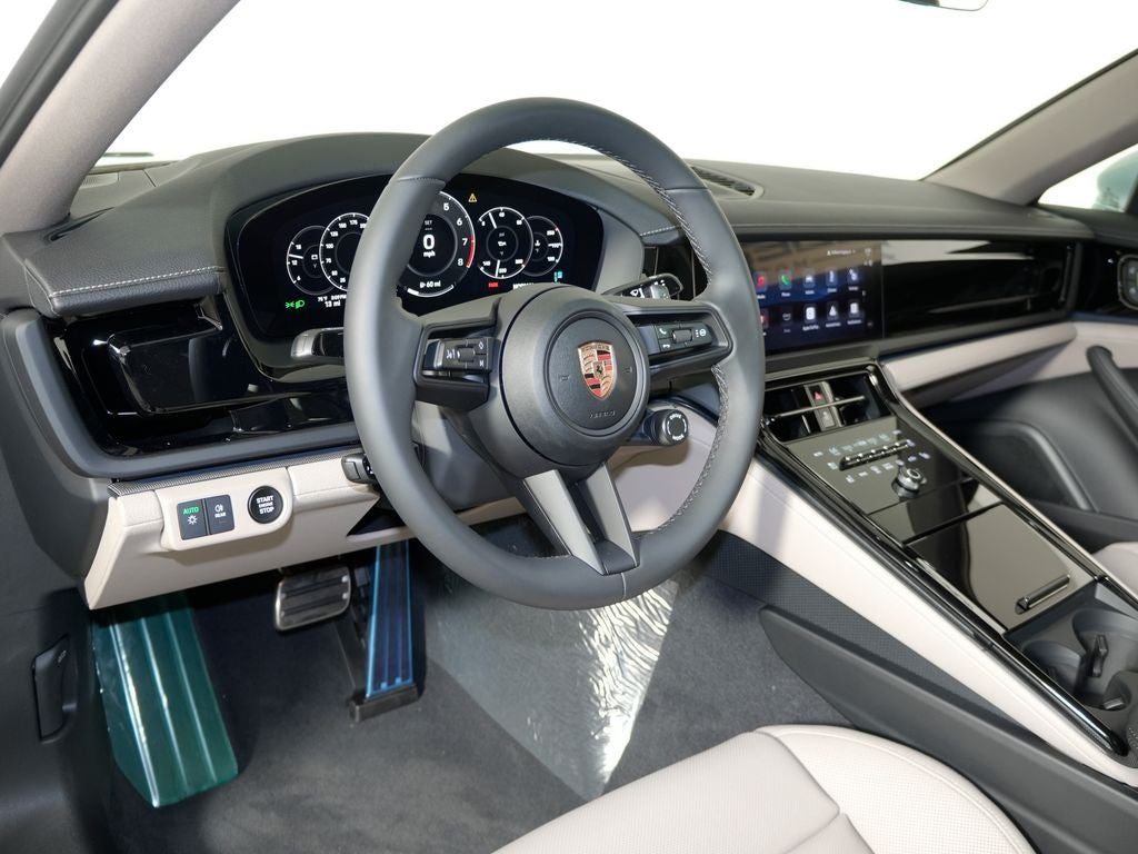 2026 Porsche Panamera 4