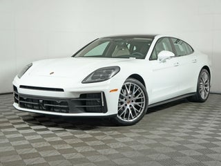 2026 Porsche Panamera 4