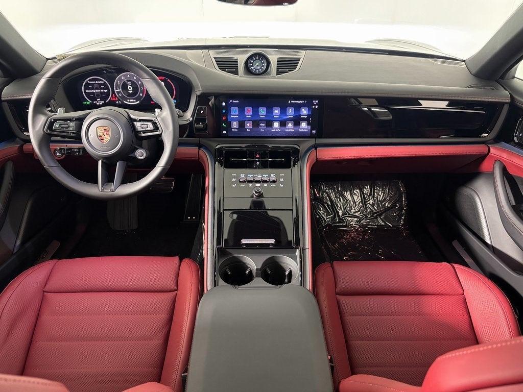 2026 Porsche Panamera 4