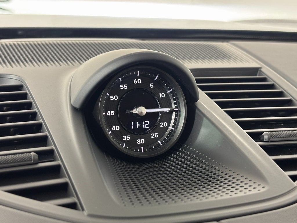 2026 Porsche Panamera 4