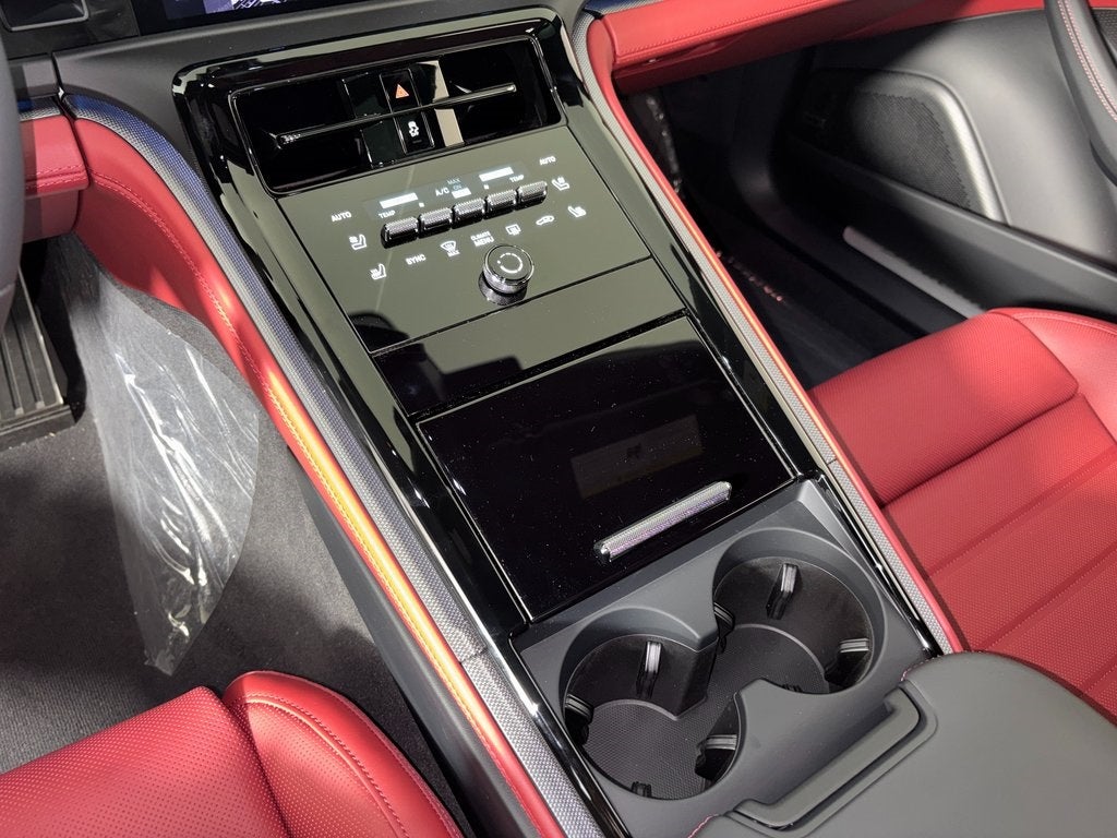 2026 Porsche Panamera 4