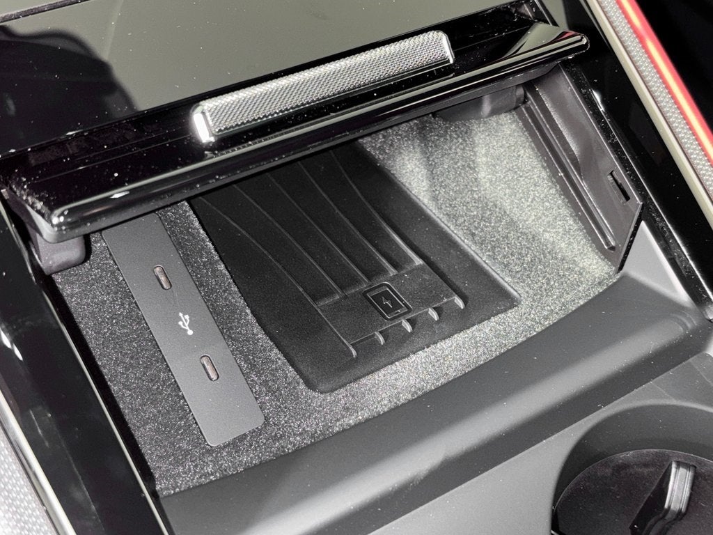 2026 Porsche Panamera 4