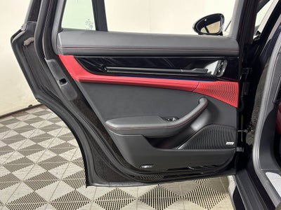 2026 Porsche Panamera 4