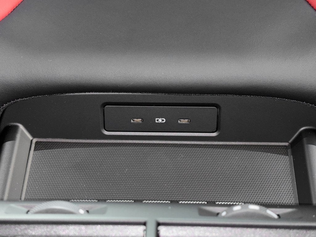 2026 Porsche Panamera 4