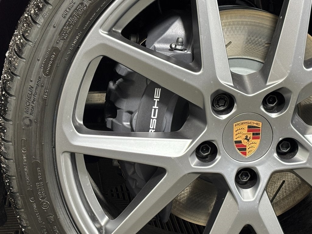 2026 Porsche Panamera 4