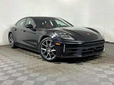 2026 Porsche Panamera 4